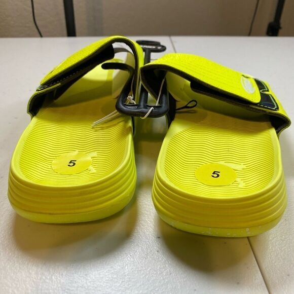 NWOB AND 1 - Youth Bright Yellow Adjustable Slip On Athletic Slides  - Size 5 - Picture 6 of 8